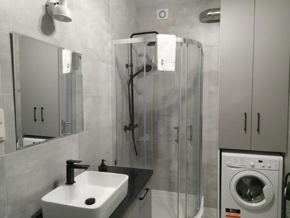Apartamenty Z Tarasami: Mietowy Spokoj, Romantyczna Szarosc & Niebieska Elegancja Pobierowo Exterior photo